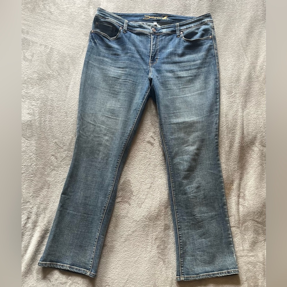 Seven7 Women's Denim Flare Jeans